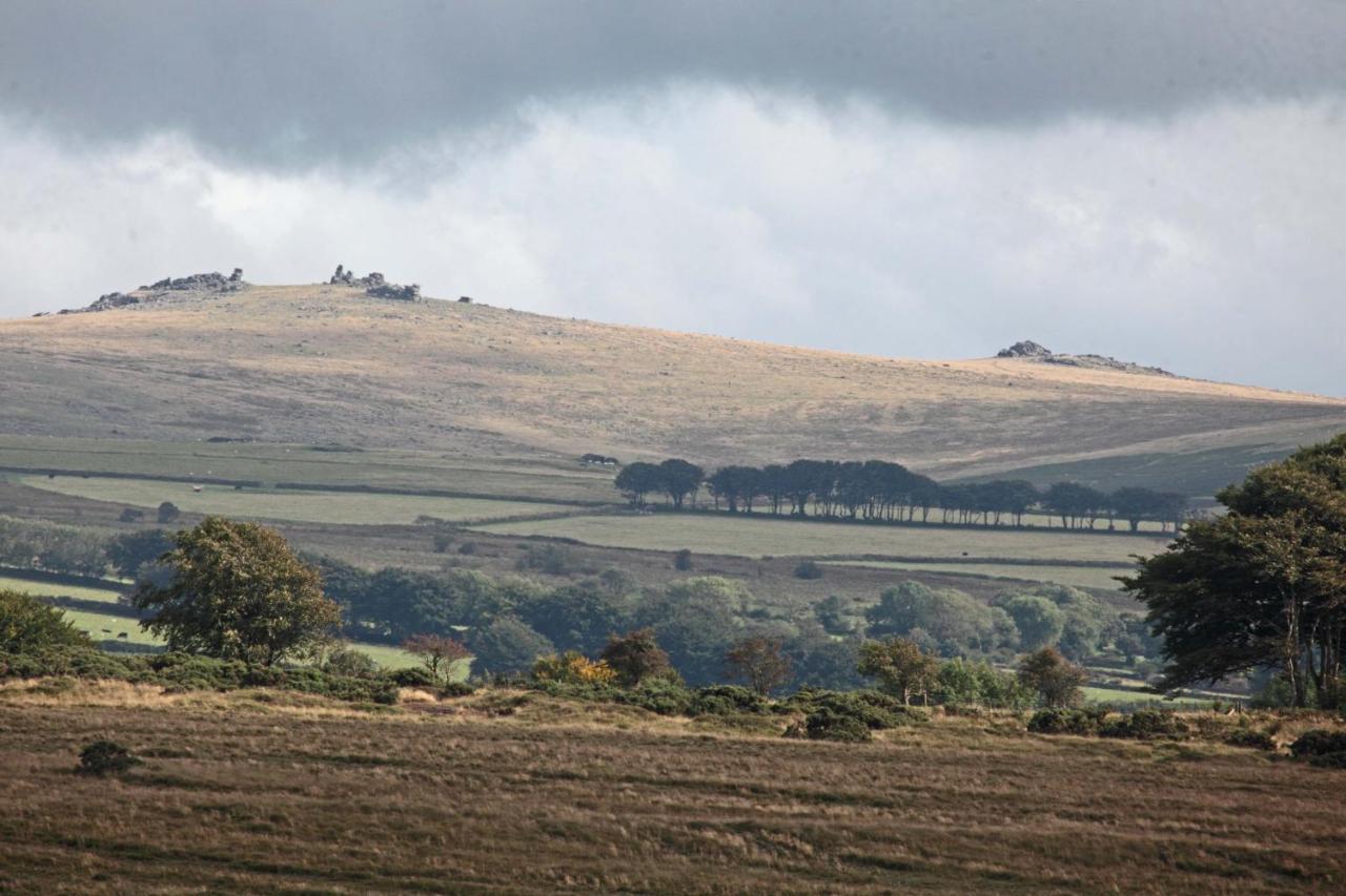 Lovaton Farmhouse Okehampton Buitenkant foto